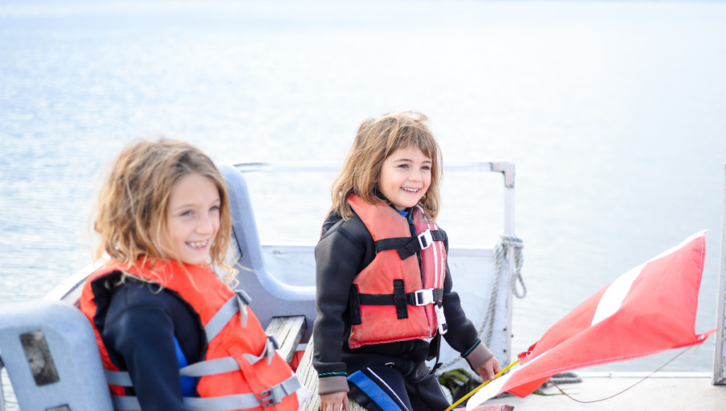 boat safety tips or kids